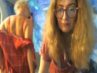 Live Sex - Video - 2BiBlondes