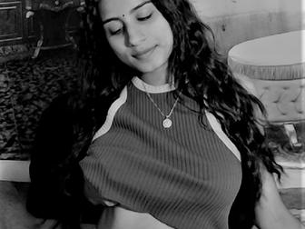 Indian_BootyLicious1