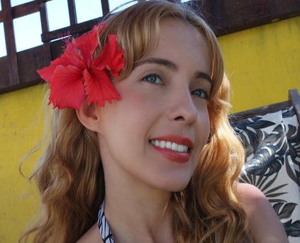 Friends & Romance - AuroraLux