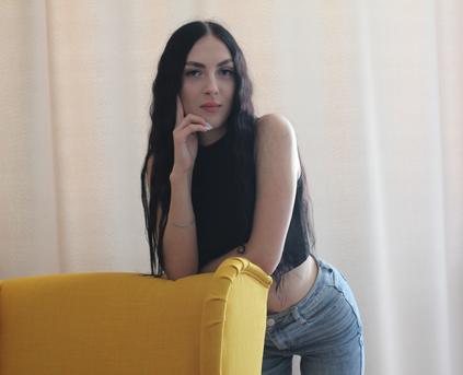 Shy Girl Alone - EmmaBums