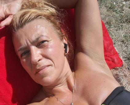 Girl Alone - KamaFeells