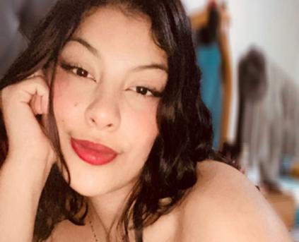 Girl Alone - SalmaPortmanx