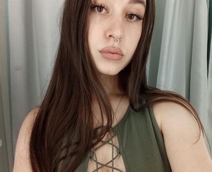 Shy Girl Alone - PrincessKendra