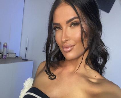 Girl Alone - AmberCarterr