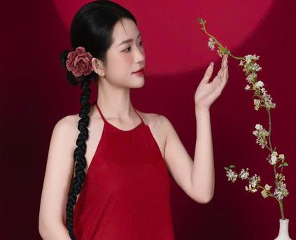 Girl Alone - Jenniferr90