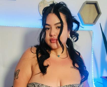 Girl Alone - Soley_fox