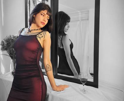Girl Alone - AnnieVelvet1