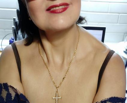 Shy Girl Alone - JaneLaLucky