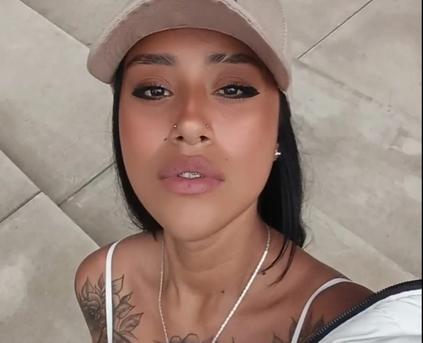 Shy Girl Alone - SarahMonroe390