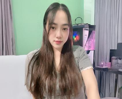 Girl Alone - Rumy96Rox