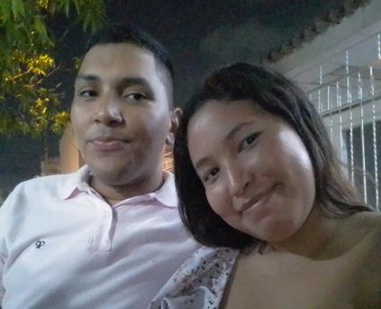 Girl and Guy (Couples) - SweetsSkyeHot69