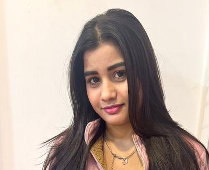 Shy Girl Alone - Hot_Elena