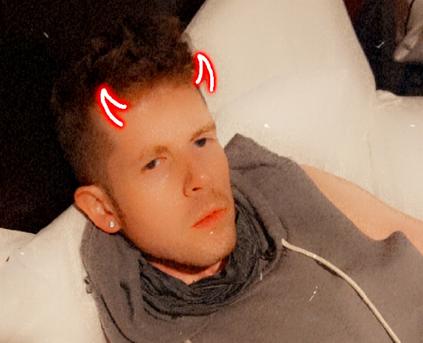 Guy Alone (Gay) - vegastwink