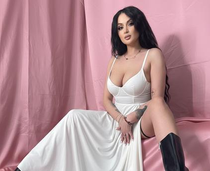 Girl Alone - VictoriaRin