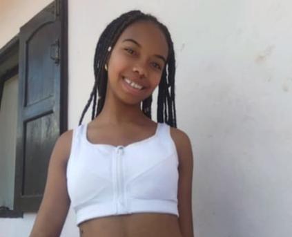 Shy Girl Alone - Dolli_Joyce