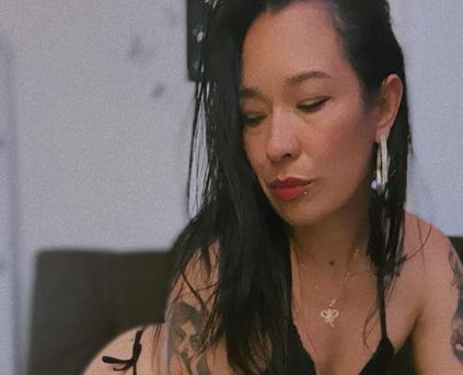 Girl Alone - Kylee69