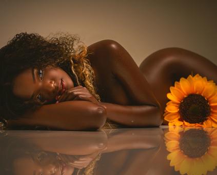 Girl Alone - KeisyCollinss