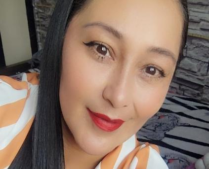 Girl Alone - juliana22