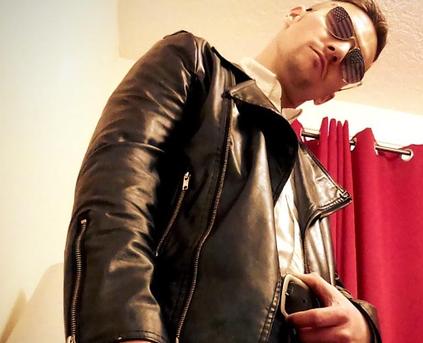 Guy Alone (Gay) - the_hellbilly