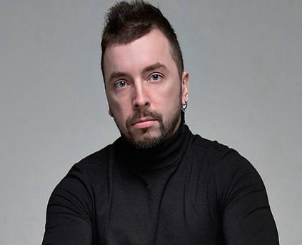 Guy Alone (Gay) - MarkusRivass