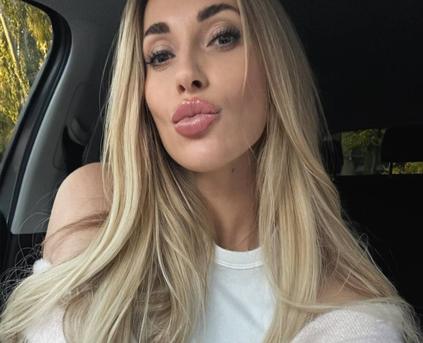 Shy Girl Alone - BustyBlond888