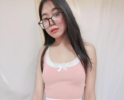 Friends & Romance - GwyniiSilk