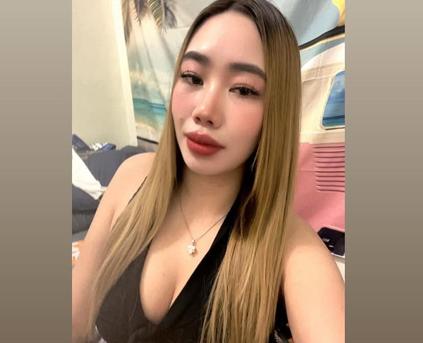 Girl Alone - LovelyPREGGY4u