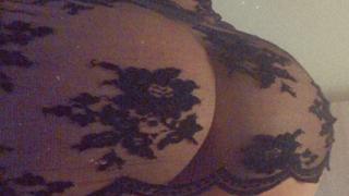 lovelybellaa, en directo ahora en ImLive